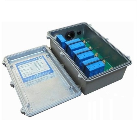 Thiết bị chống sét PPM dùng công nghệ MOV và Bluetooth